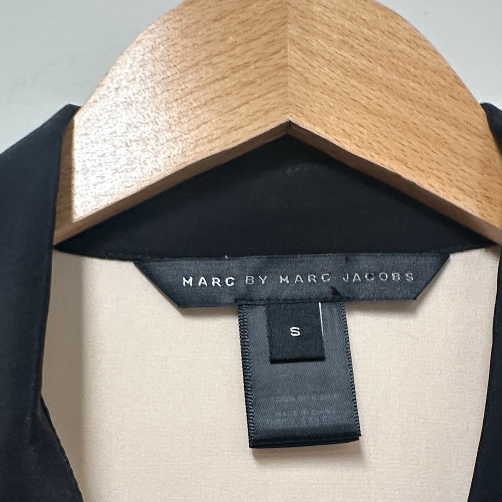 Marc By Marc Jacobs Cream and Black Blouse - Picture 2 of 5